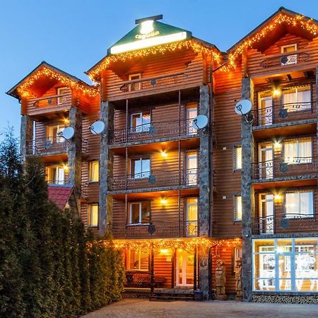 У Мар'Яни І Назара Hotel Jaremcse Kültér fotó