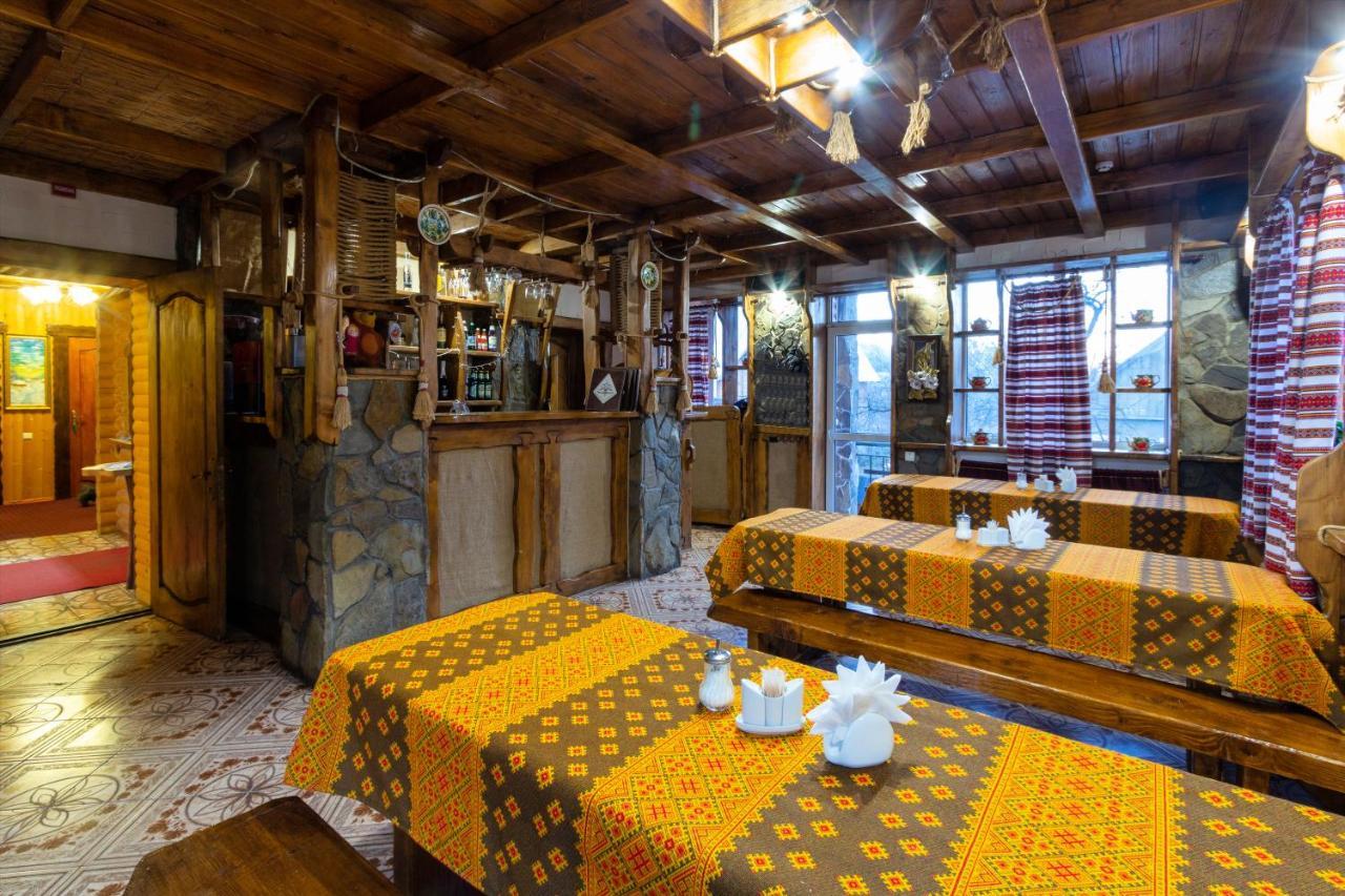 У Мар'Яни І Назара Hotel Jaremcse Kültér fotó