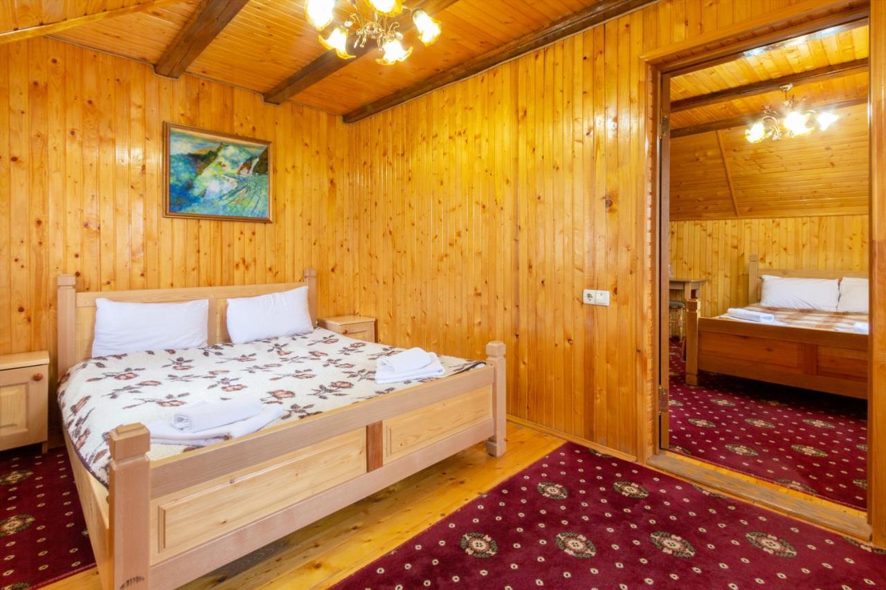 У Мар'Яни І Назара Hotel Jaremcse Kültér fotó