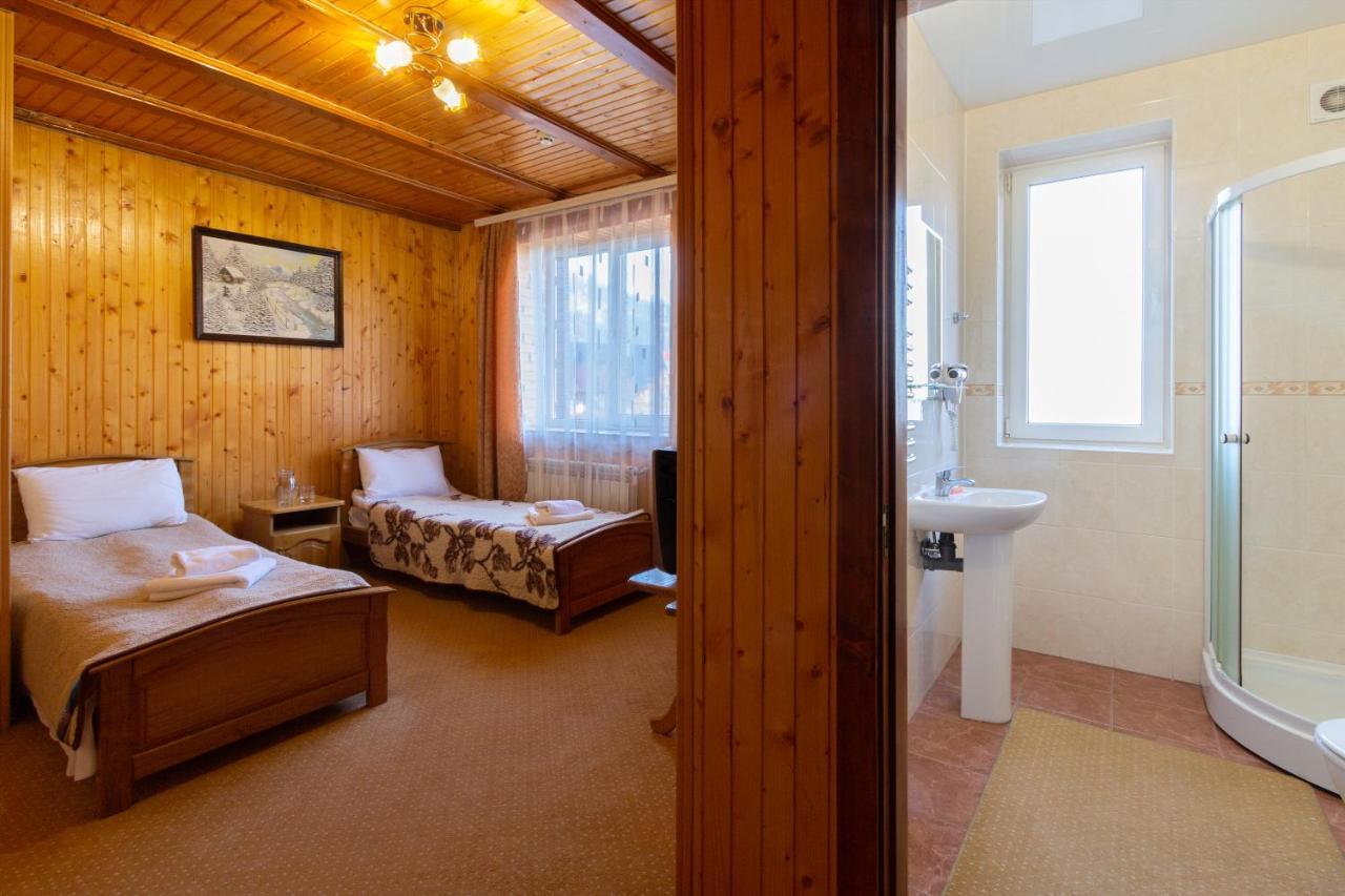 У Мар'Яни І Назара Hotel Jaremcse Kültér fotó